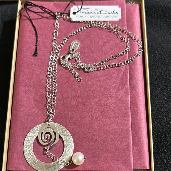Frederic Duclos Jewelry - Frederic Duclos Silver Necklace with Pearl Accent